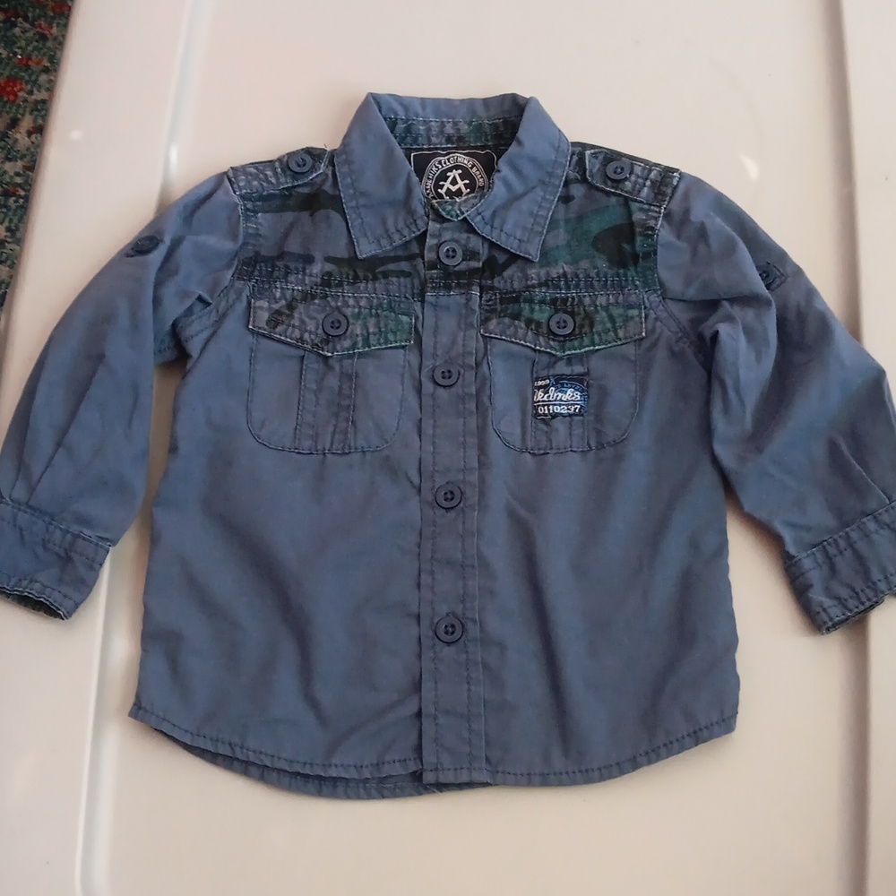 Akademiks button-up shirt